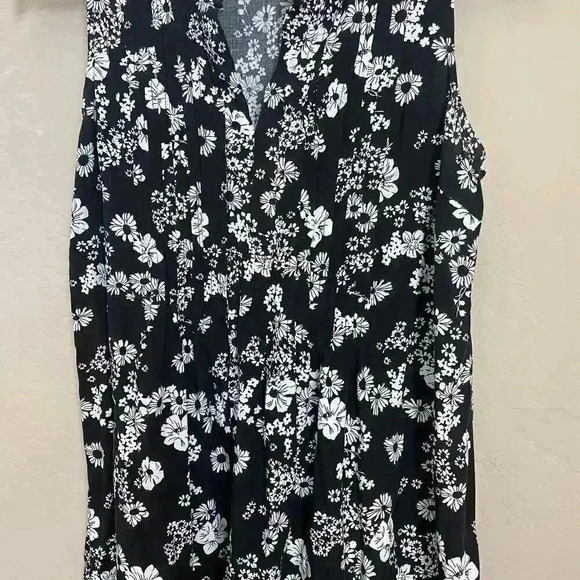 Old Navy Floral Print Sleeveless Dress Size Small - Picture 8 of 10